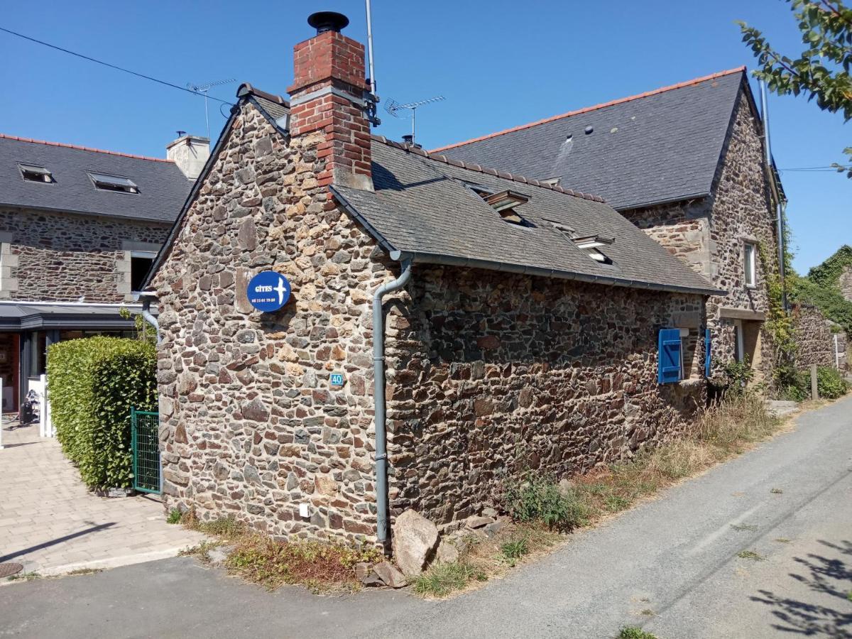 Maisonnette Et Gite Proches De La Mer Plouha Esterno foto